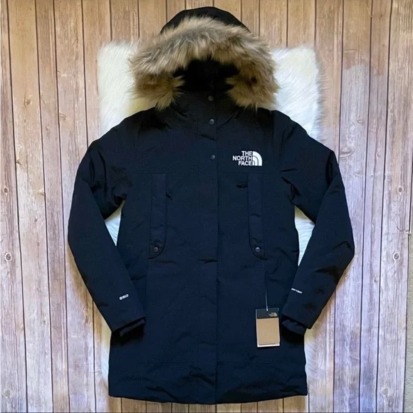 The North Face Women’s New Outerboroughs Parka In Aviator Navy - Picture 2 of 7